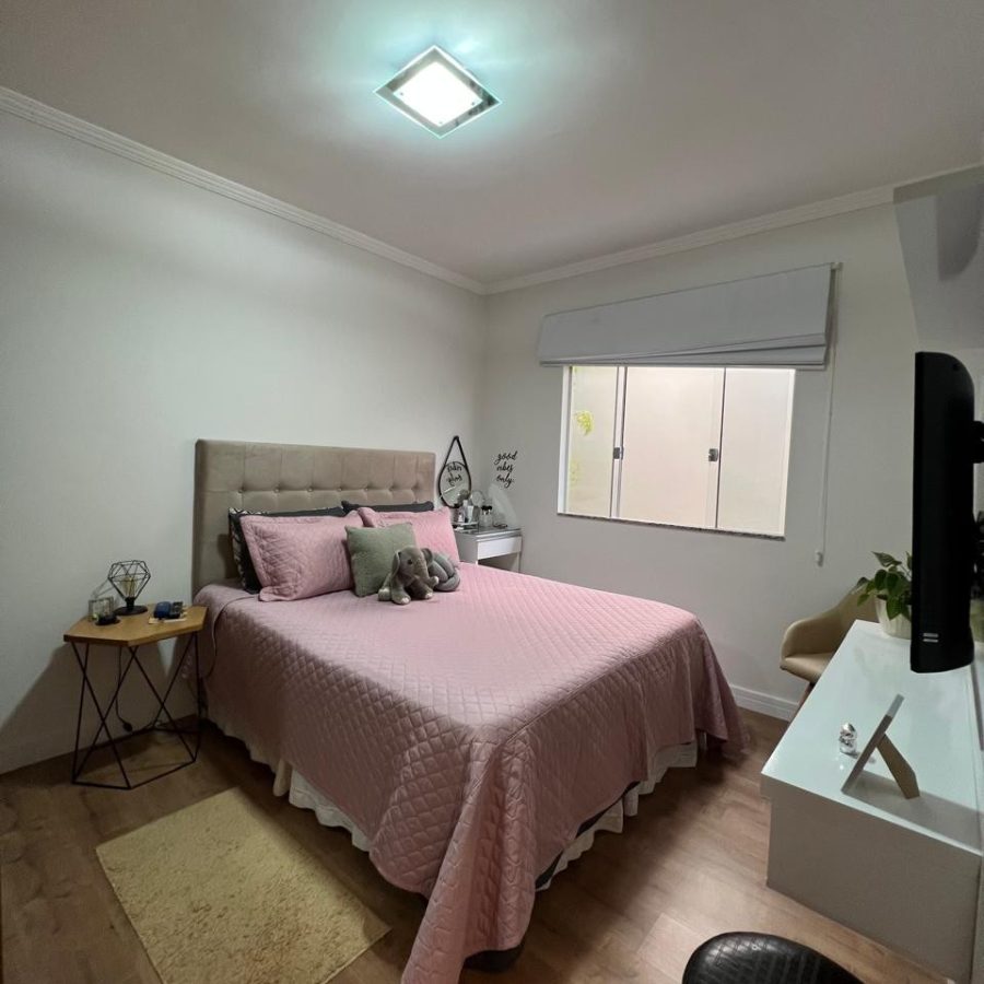 WhatsApp Image 2024-09-12 at 14.37.57 (2)