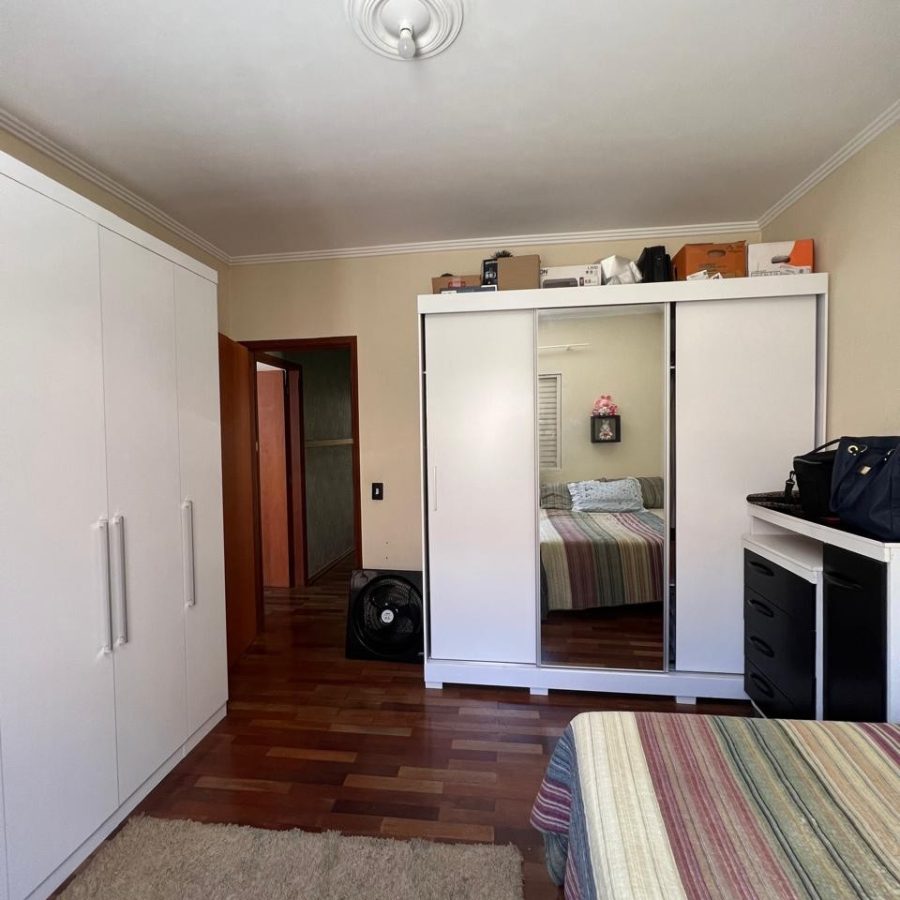 WhatsApp Image 2024-12-07 at 19.34.00 (1)