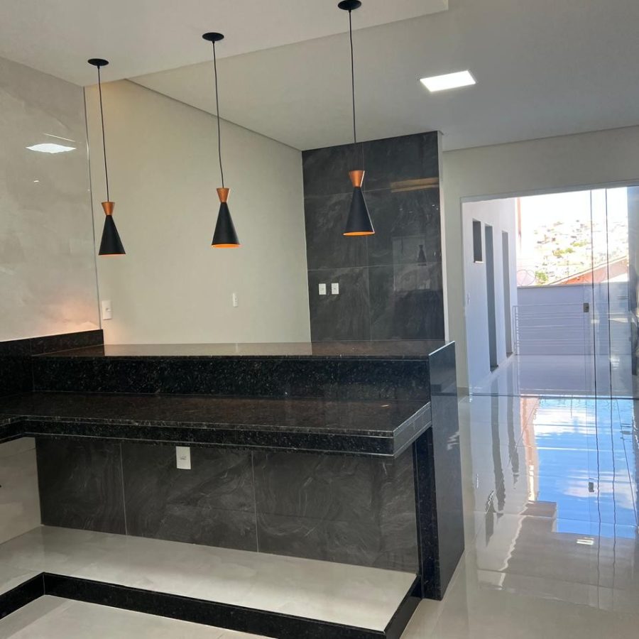 WhatsApp Image 2025-04-10 at 21.01.10