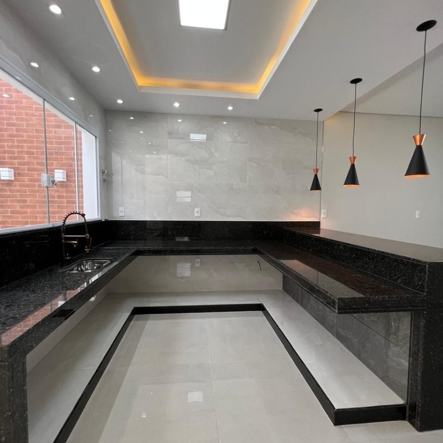 WhatsApp Image 2025-04-10 at 21.01.11 (3)