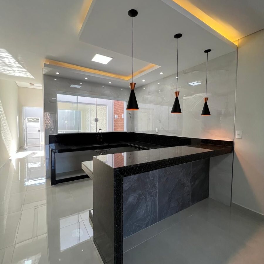 WhatsApp Image 2025-04-10 at 21.01.12 (2)