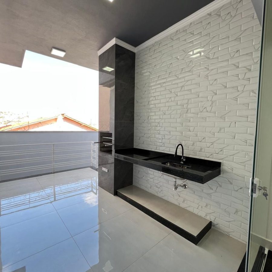 WhatsApp Image 2025-04-10 at 21.02.03 (2)