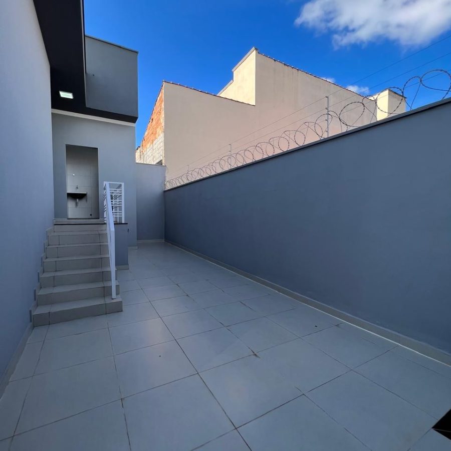 WhatsApp Image 2025-04-10 at 21.02.06 (3)