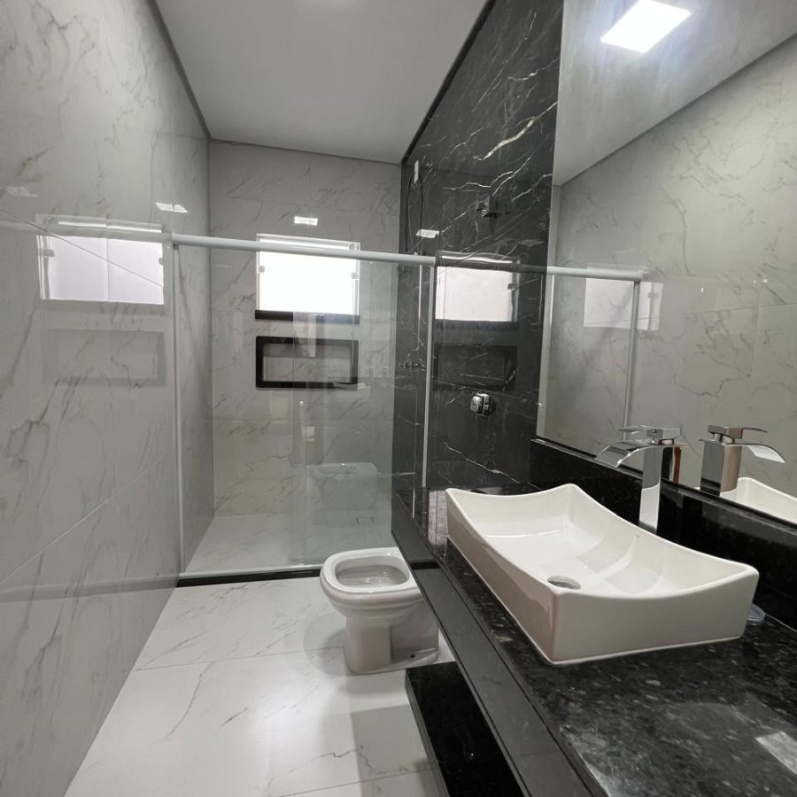 WhatsApp Image 2025-04-10 at 21.02.09