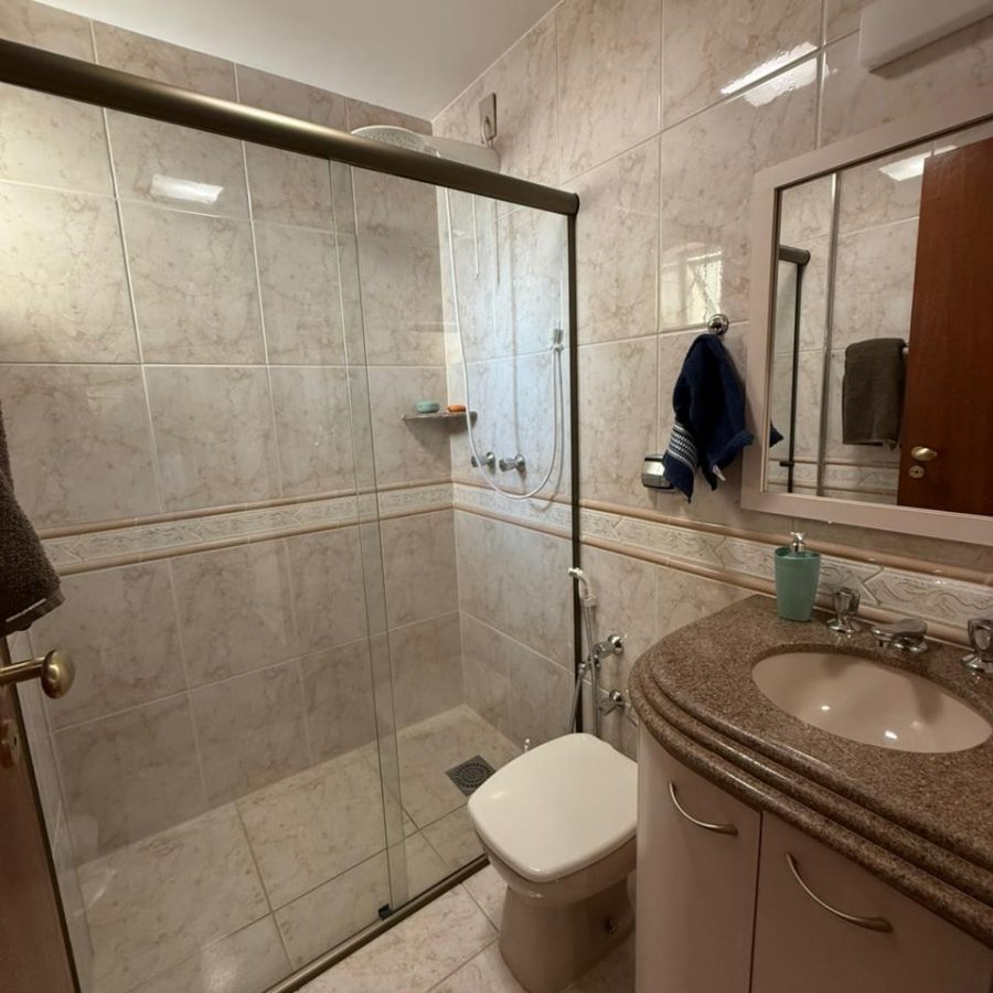 WhatsApp Image 2025-10-11 at 15.34.37 (1)