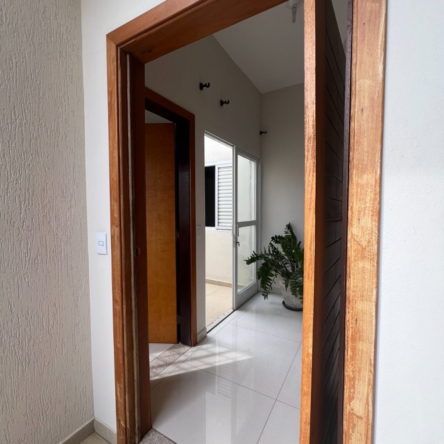 WhatsApp Image 2025-10-11 at 18.10.37 (2)