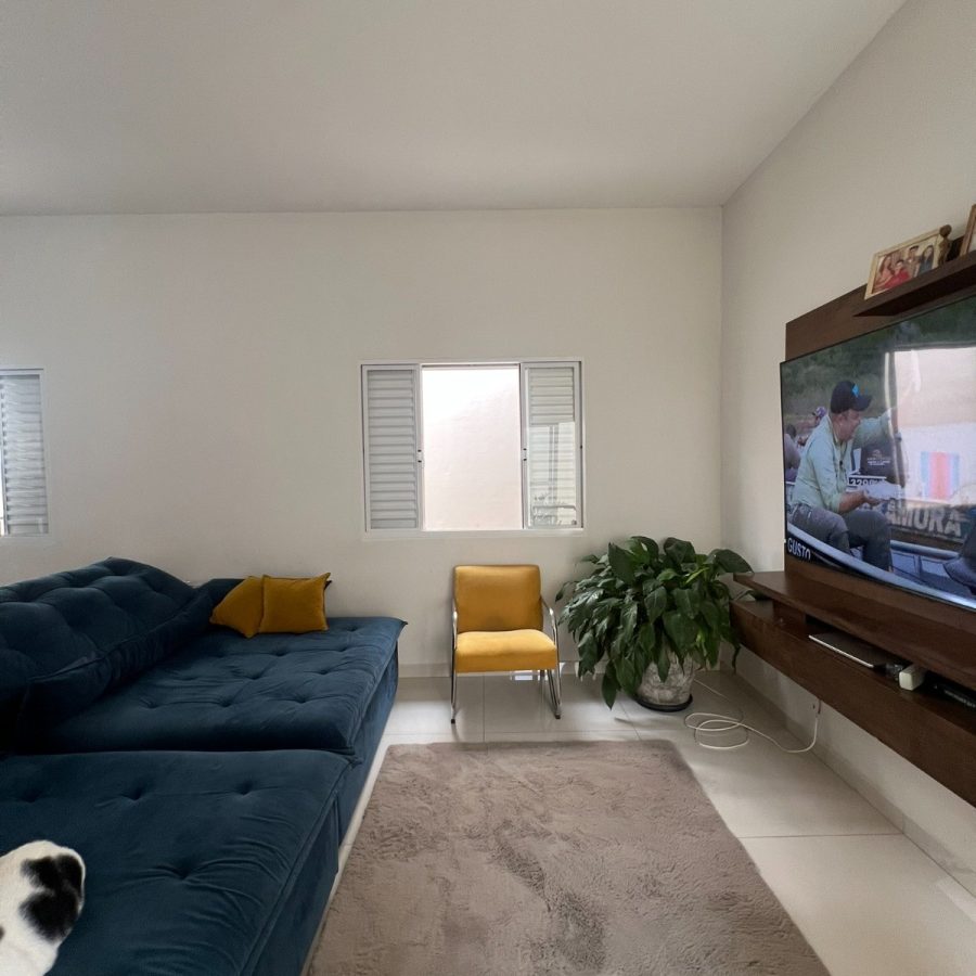 WhatsApp Image 2025-10-11 at 18.10.40