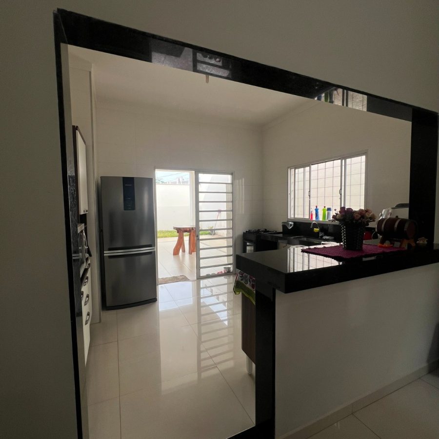 WhatsApp Image 2025-10-11 at 18.10.42 (1)