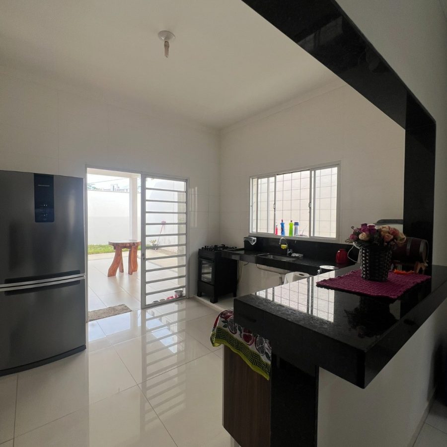 WhatsApp Image 2025-10-11 at 18.10.42 (2)