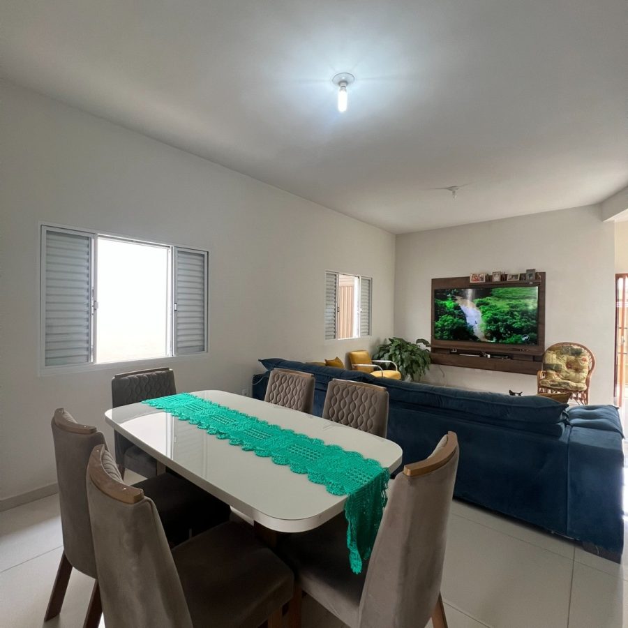 WhatsApp Image 2025-10-11 at 18.10.42