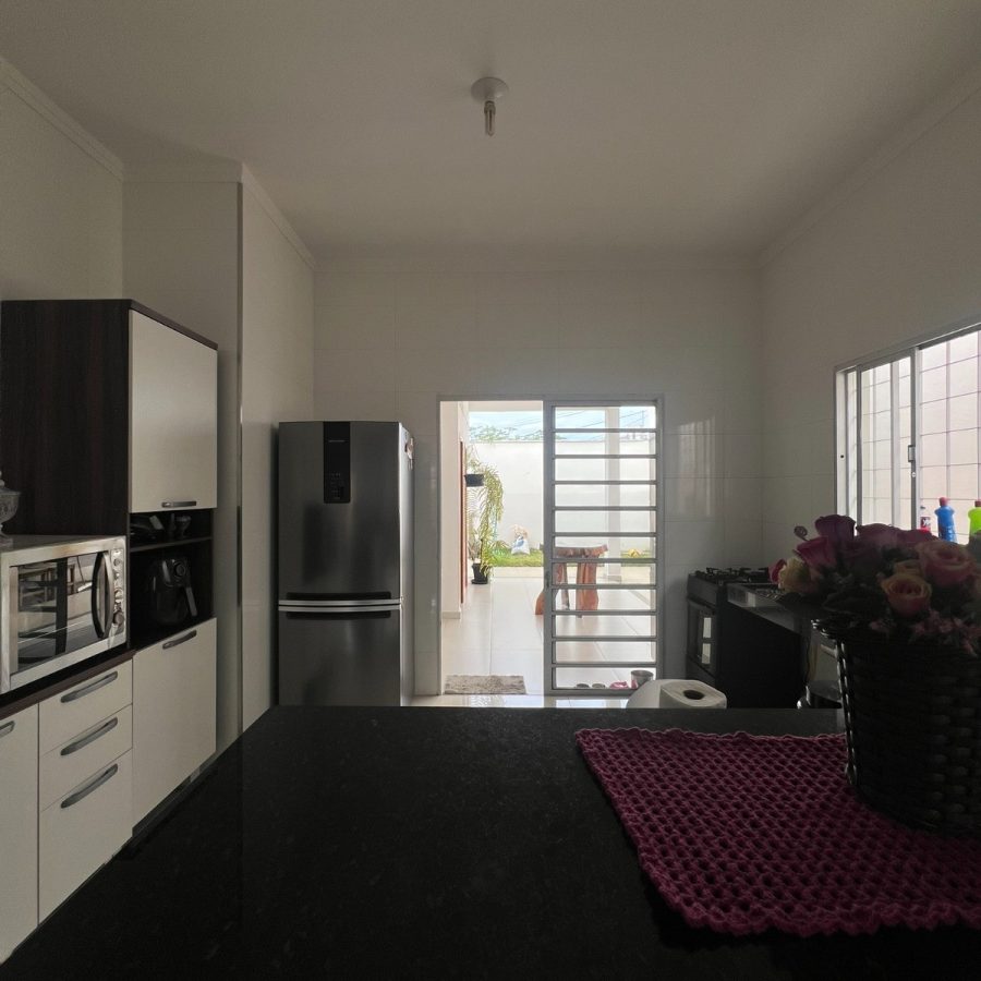 WhatsApp Image 2025-10-11 at 18.10.43