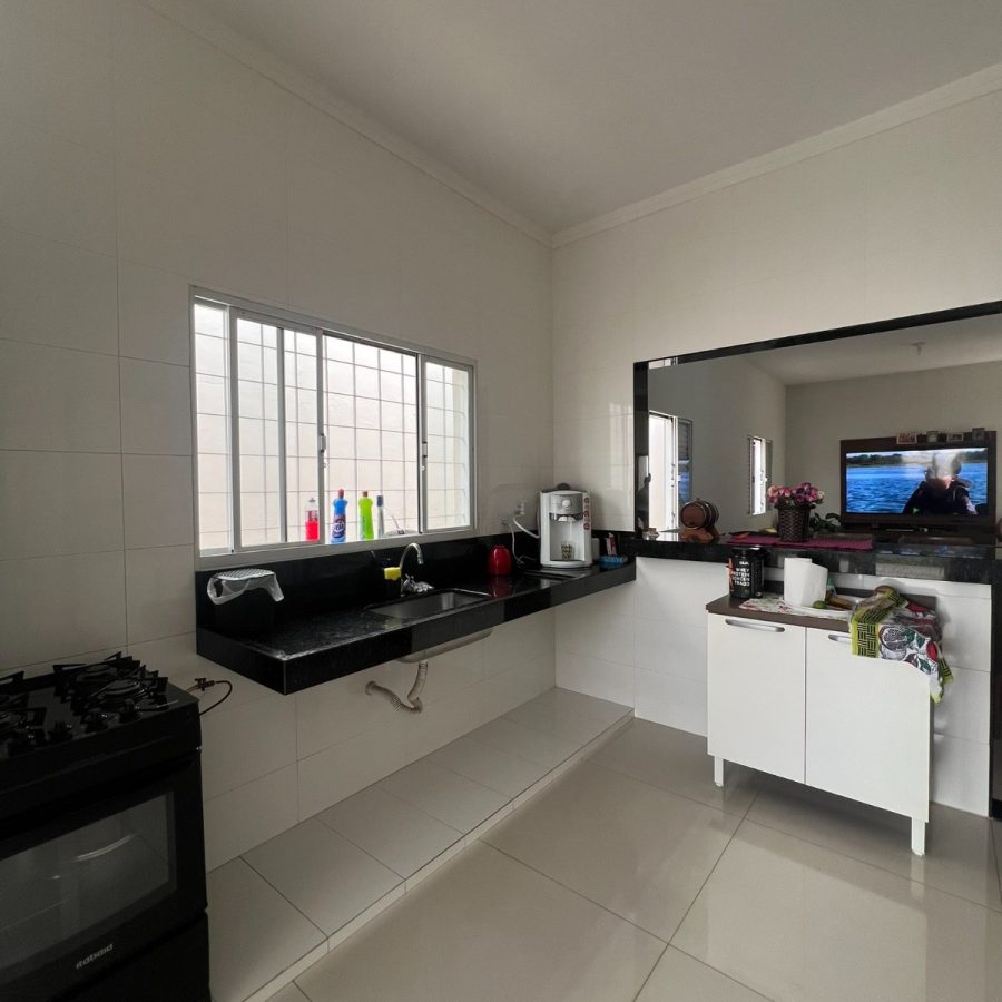 WhatsApp Image 2025-10-11 at 18.10.44 (2)