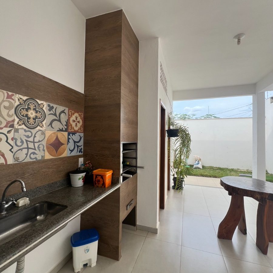 WhatsApp Image 2025-10-11 at 18.10.45 (1)