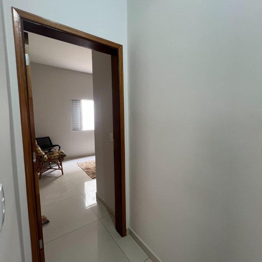 WhatsApp Image 2025-10-11 at 18.10.50 (1)