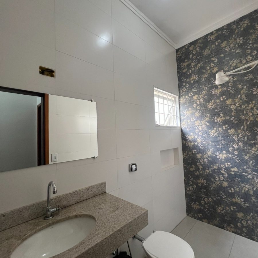 WhatsApp Image 2025-10-11 at 18.10.53