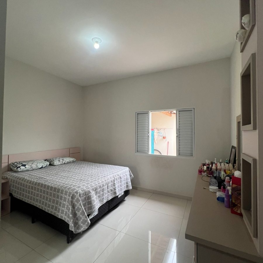 WhatsApp Image 2025-10-11 at 18.10.54 (1)