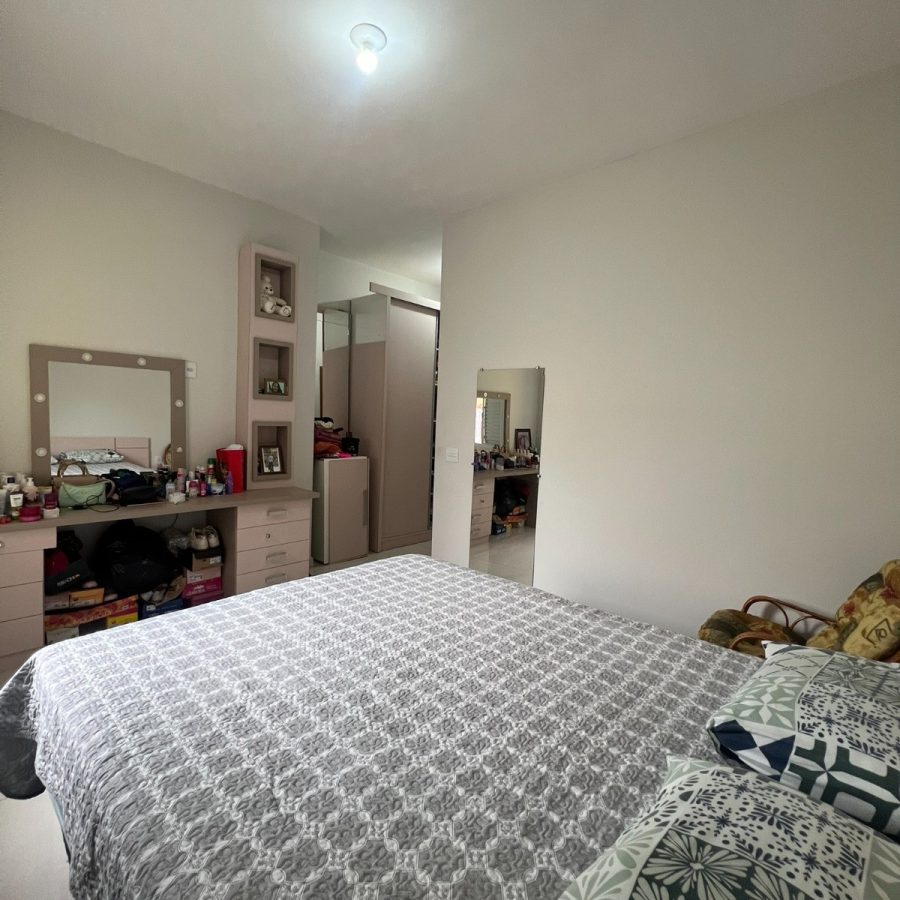 WhatsApp Image 2025-10-11 at 18.10.55 (1)