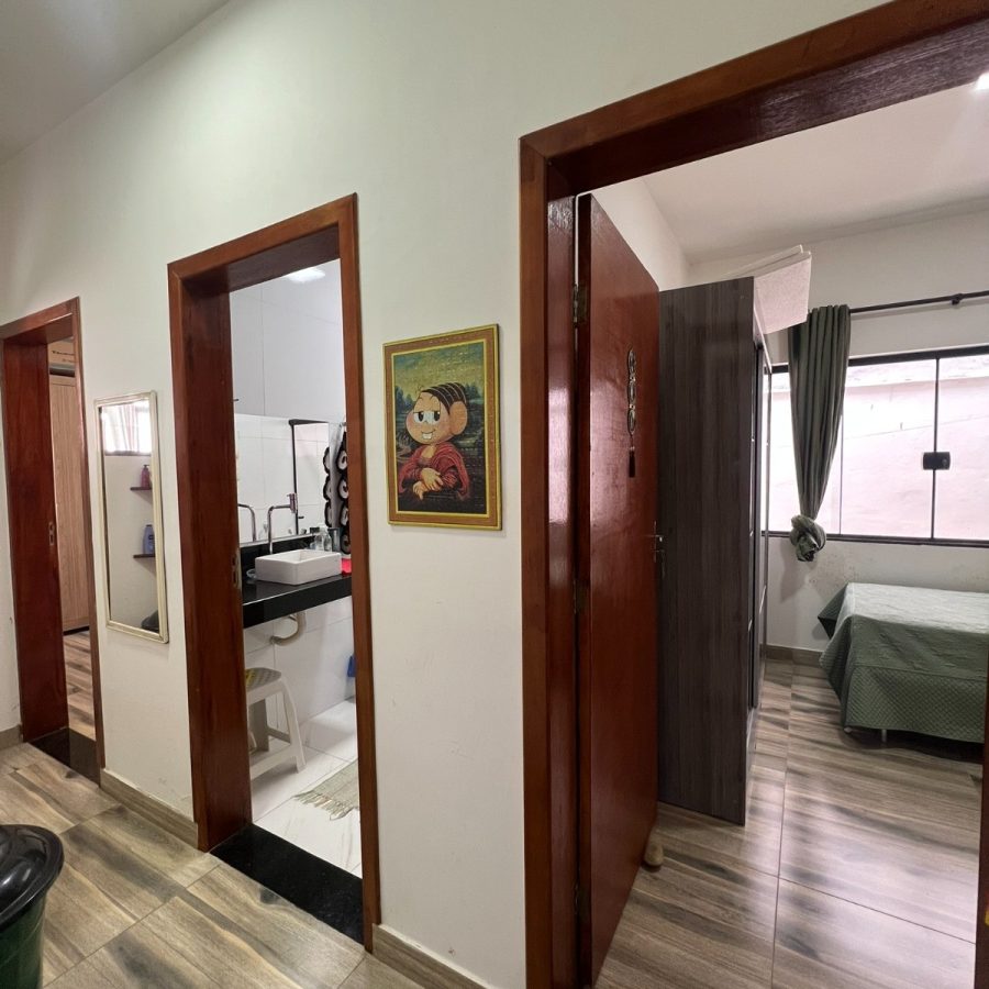 WhatsApp Image 2025-10-13 at 19.33.58 (1)