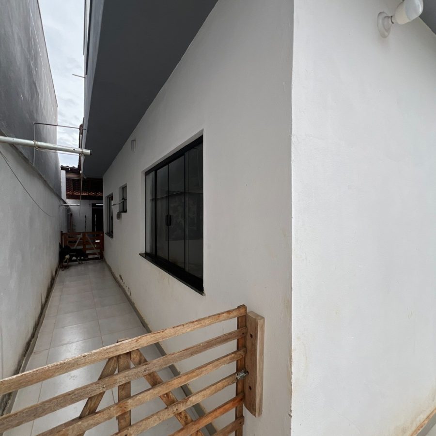 WhatsApp Image 2025-10-13 at 19.34.10 (1)