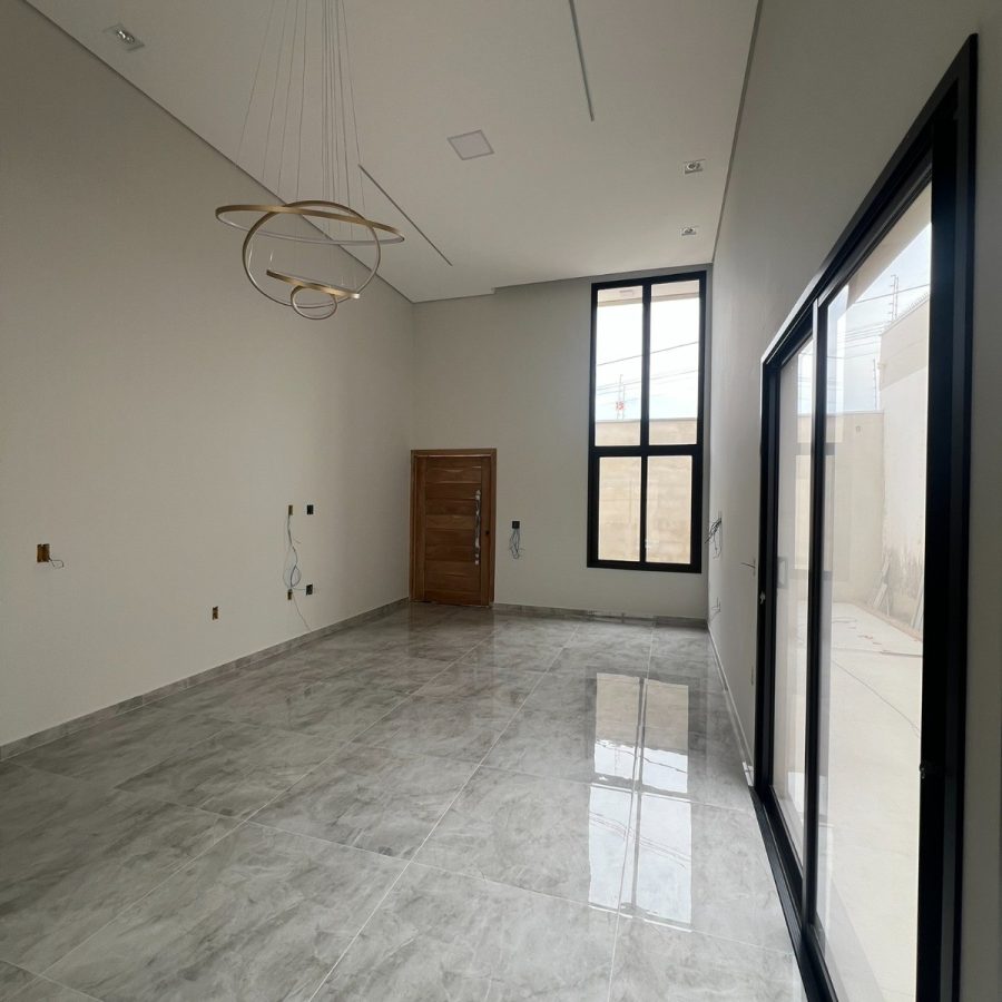 WhatsApp Image 2025-10-13 at 20.54.01