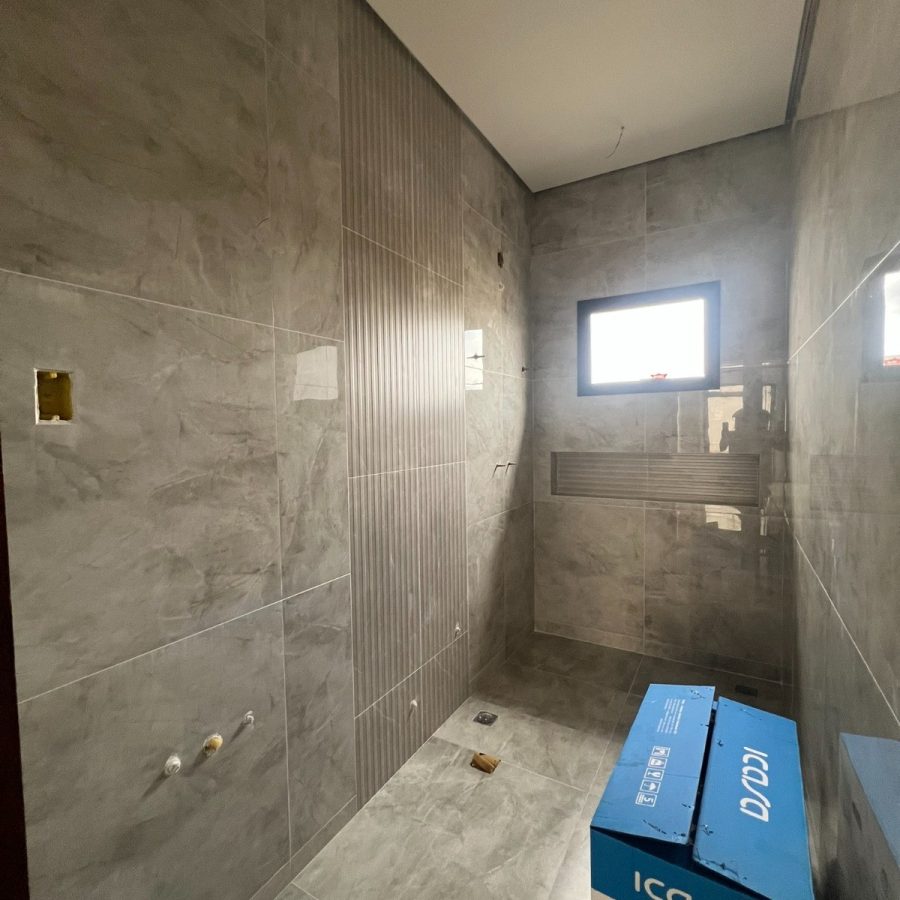 WhatsApp Image 2025-10-13 at 20.54.13