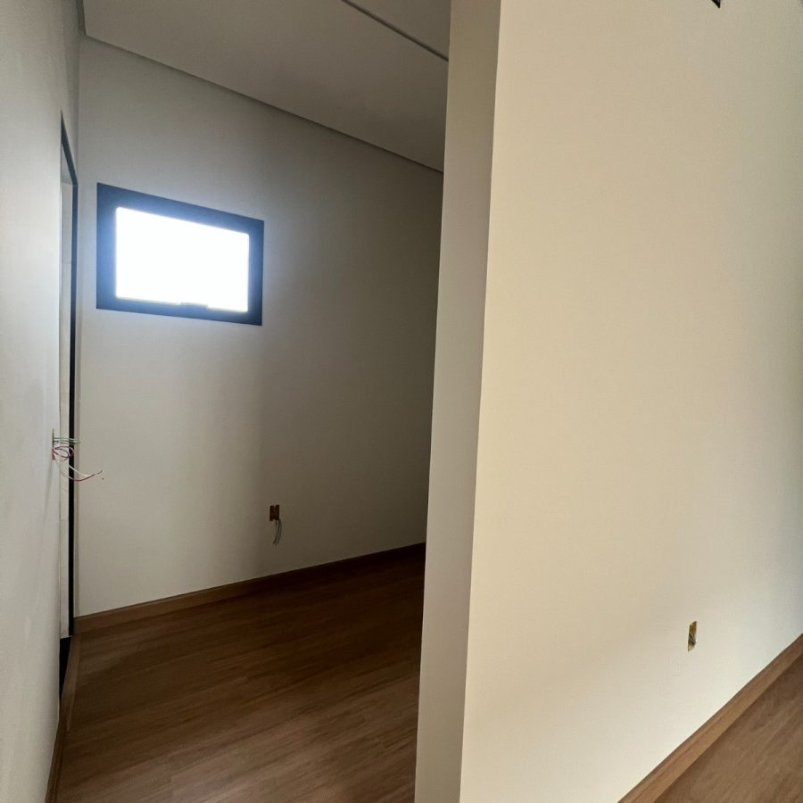 WhatsApp Image 2025-10-13 at 20.54.16