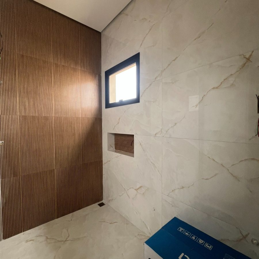 WhatsApp Image 2025-10-13 at 20.54.17