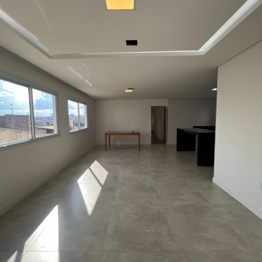 WhatsApp Image 2025-10-14 at 21.43.15 (1)