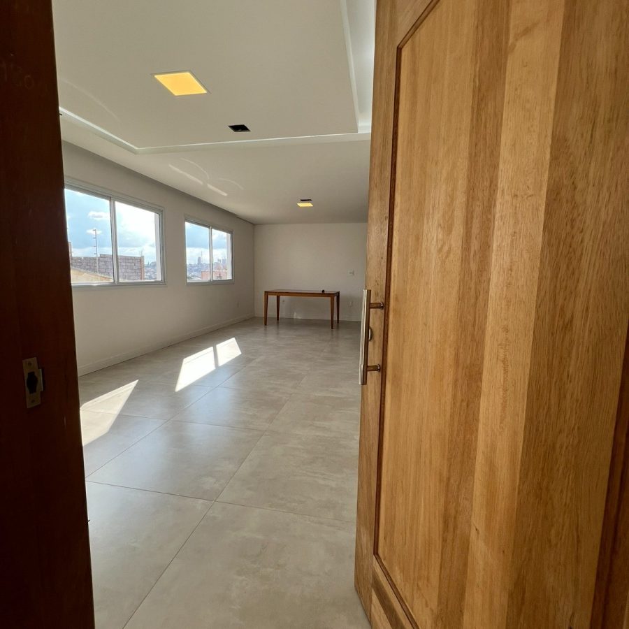 WhatsApp Image 2025-10-14 at 21.43.15