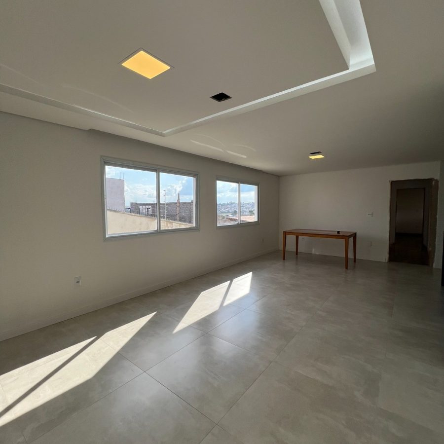 WhatsApp Image 2025-10-14 at 21.43.16