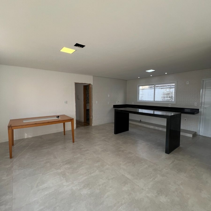 WhatsApp Image 2025-10-14 at 21.43.18