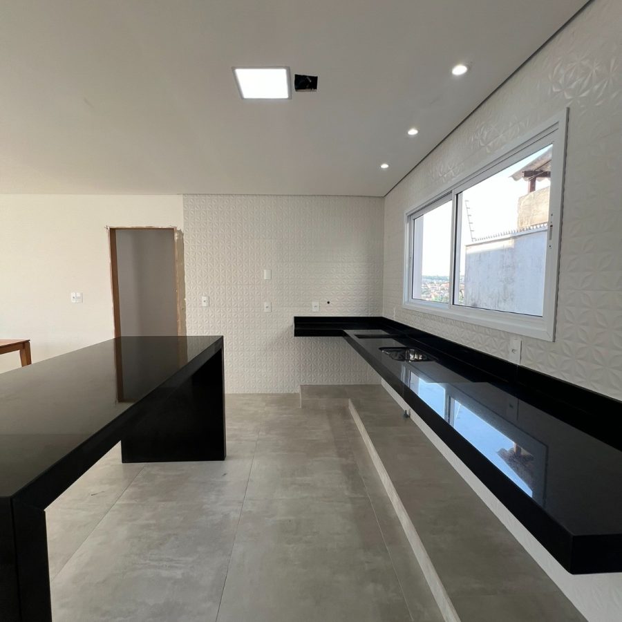 WhatsApp Image 2025-10-14 at 21.43.19