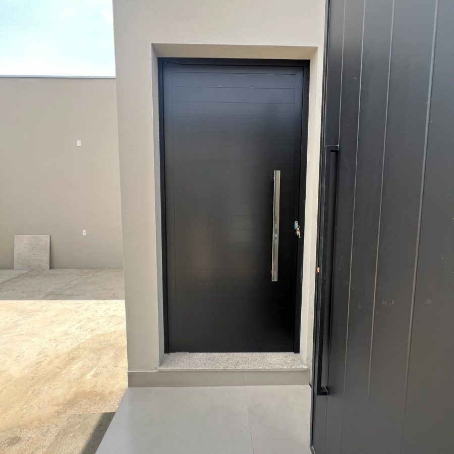 WhatsApp Image 2025-10-16 at 20.54.35 (2)