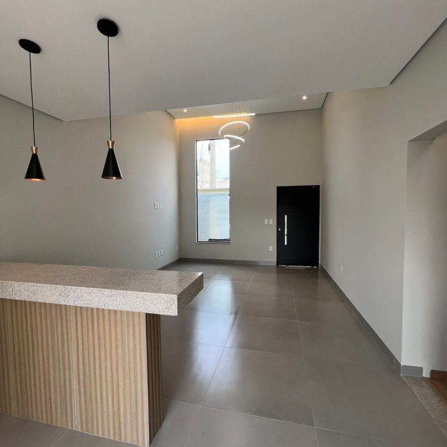 WhatsApp Image 2025-10-16 at 20.54.41