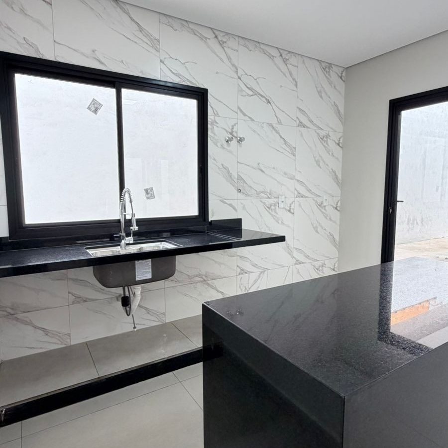 WhatsApp Image 2025-12-16 at 19.41.50 (1)