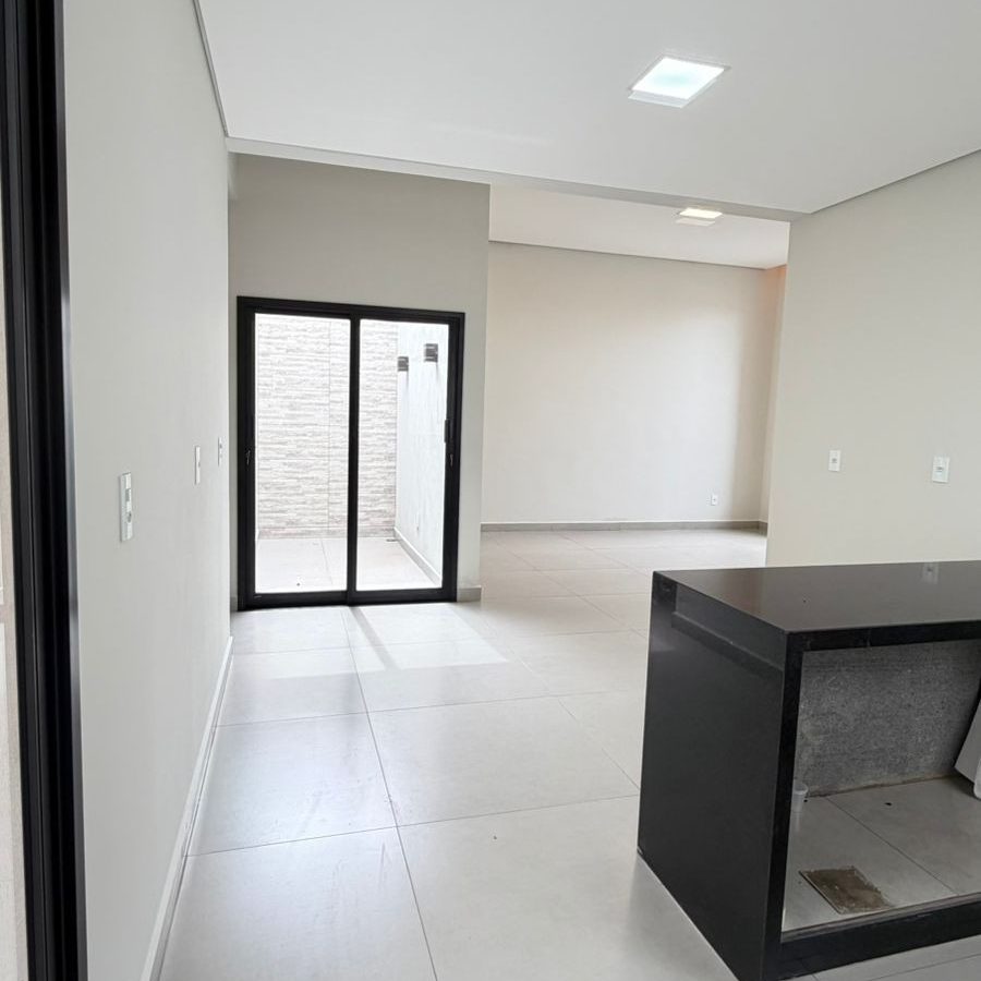 WhatsApp Image 2025-12-16 at 19.41.50