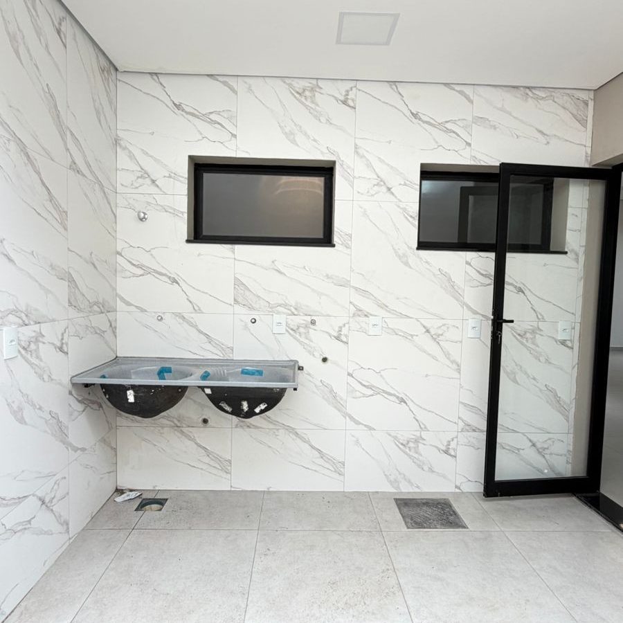 WhatsApp Image 2025-12-16 at 19.41.55 (1)