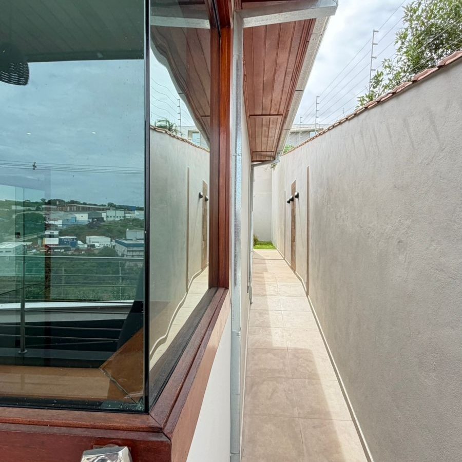 WhatsApp Image 2025-12-30 at 11.12.19 (2)