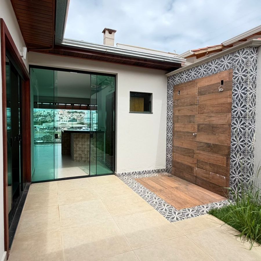 WhatsApp Image 2025-12-30 at 11.12.24 (2)