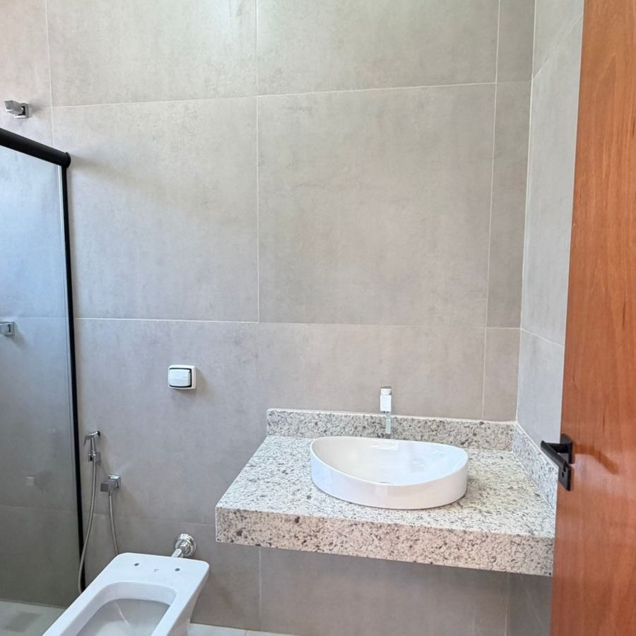 WhatsApp Image 2025-12-30 at 18.21.22 (1)