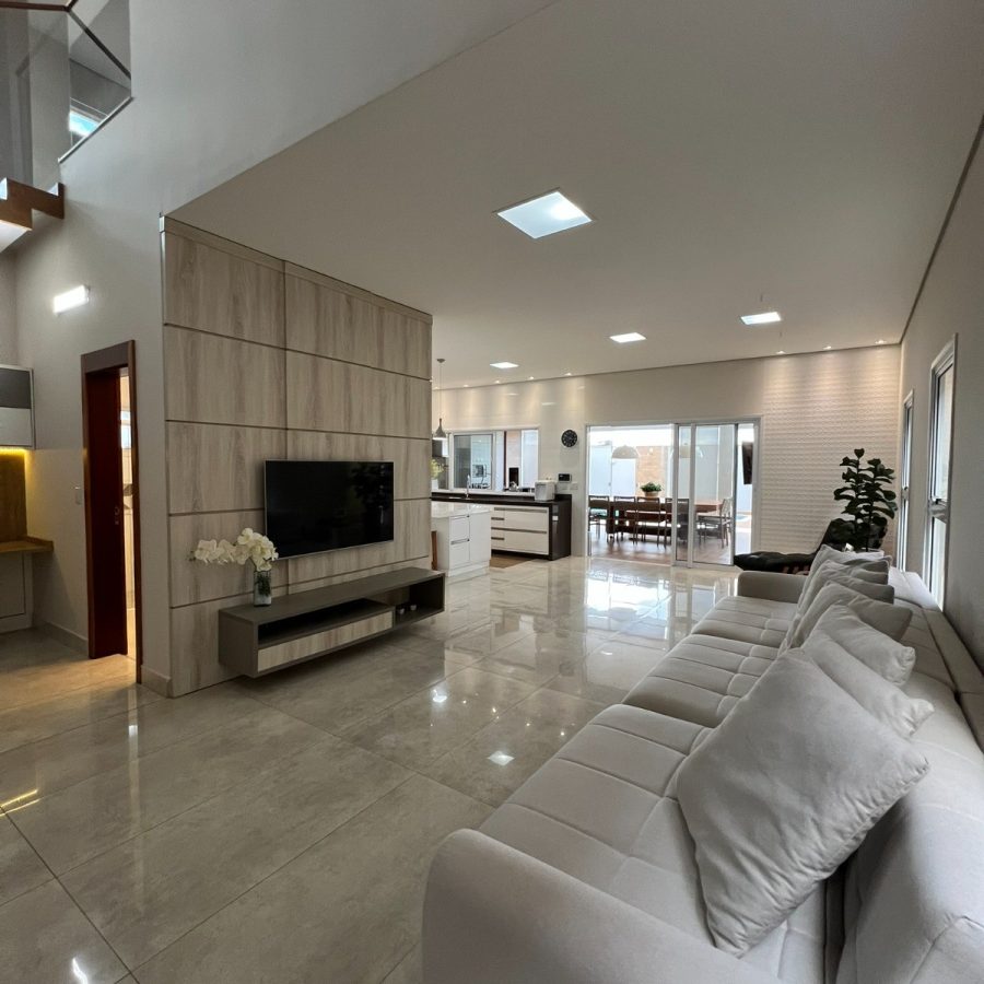 WhatsApp Image 2026-01-05 at 20.33.28