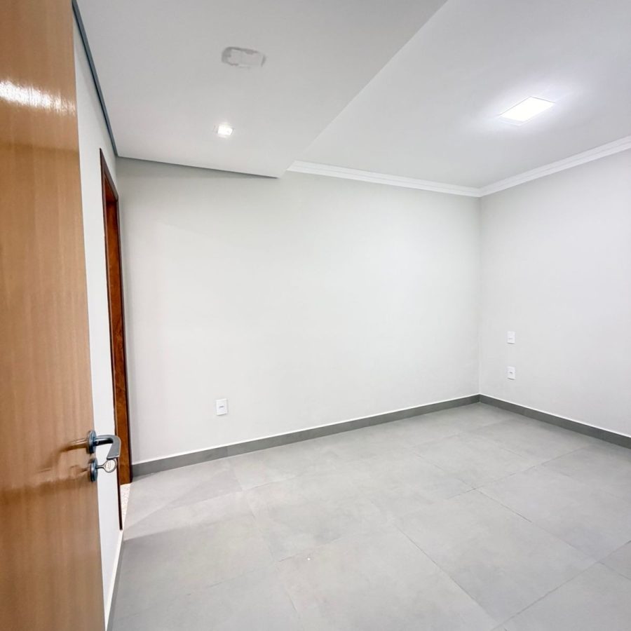 WhatsApp Image 2026-01-20 at 22.15.01 (1)